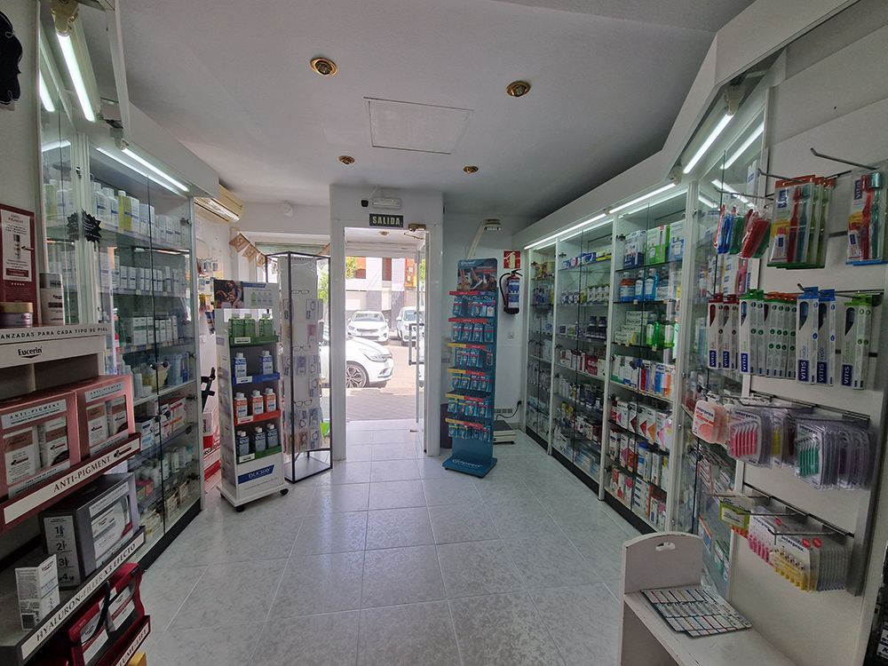 farmacia barajas madrid interior 3 Farmacia Barajas Calle San Estanislao 6 | Farmacias Madrid